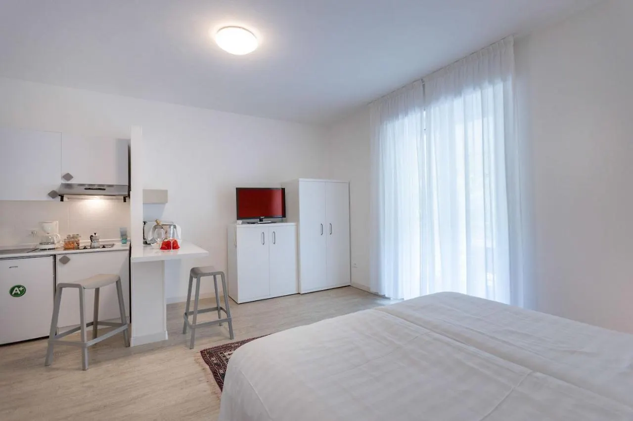 Hotel Roma Aparthotel Malcesine