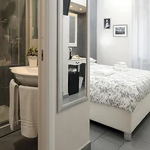 https://relais-cavour-inn.it-romehotels.com